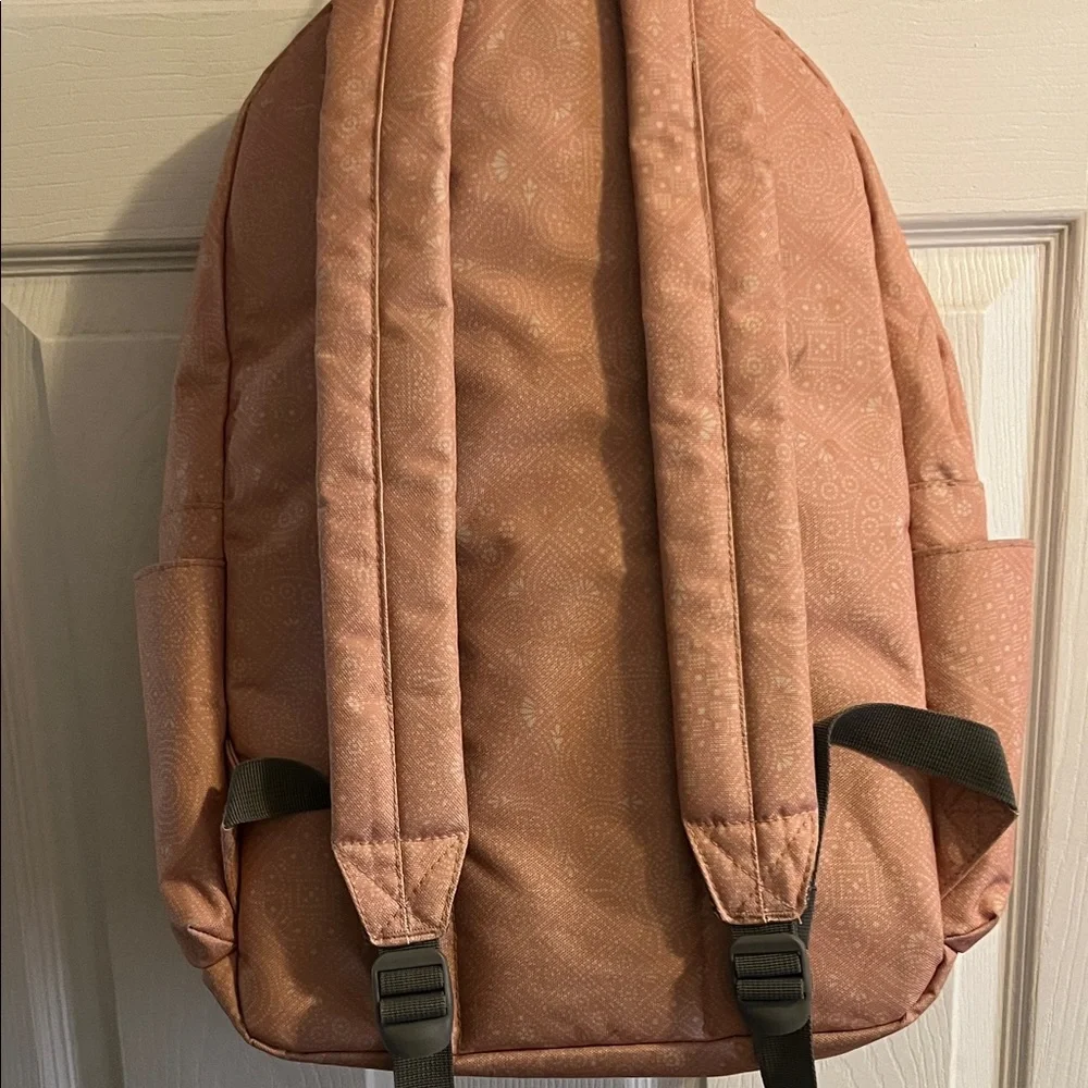 Lucky Brand Coral Backpack with Clover Patch - Picture 5 of 7